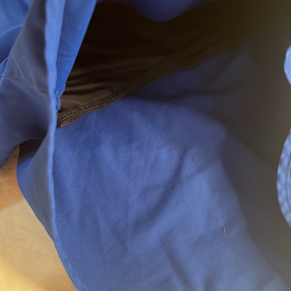 Patagonia blue outdoor athletic shorts size large (amazing pockets) - Picture 5 of 10